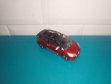 0402248  Voiture miniature