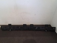 Support de pare chocs arriere