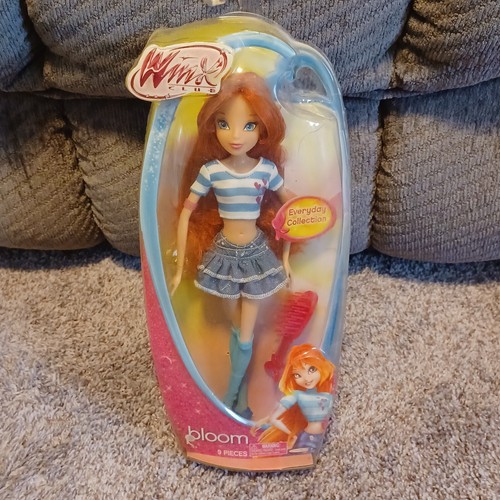 2012 winx bloom basic - bloom,
