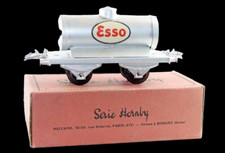Train HORNBY FRANCE WAGON ESSO  / jouet ancien