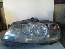 60670891 phare gauche pour