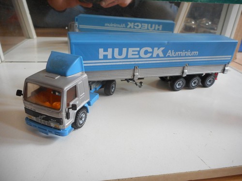 Siku volvo fl7 - volvo,