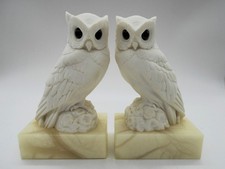 PAIRE DE SERRE LIVRE FIGURINE HIBOU CHOUETTE EN ALBATRE ITALIE GIANNELLI  ITALIE