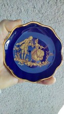 LIMOGES PORCELAINE J.C.B Assiette miniature vitrine Romantique dorée bleu nuit 