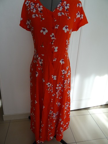 Robe longue orange fleurie - , b