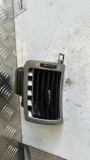 Aerateur tableau de bord avant gauche PEUGEOT 407 PHASE 1 BREAK 9644589577