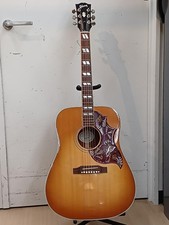 Guitare acoustique électrique