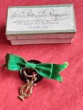 Insigne décoration  palmes académiques  Bertrand &  Béranger   lyre  1900  boîte