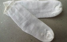 Une Paire Extensible Blanc Poupée Chaussettes Pour Taille 33-35.6cm Code 10004-6