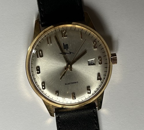 Montre ancienne électronique - montre,