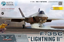 KITTY HAWK   1/48  AVION F35C