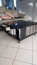 table de salon basse ,noire , de marque Ikea