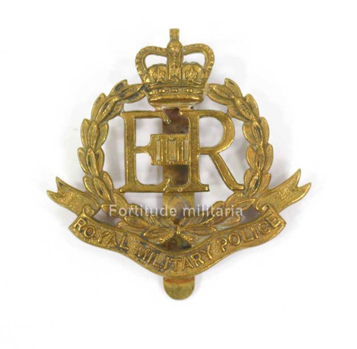 Cap badge royal military - ",