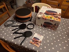 PIZZA PARTY TEFAL COMPLETE ET EN PARFAIT ÉTAT 