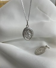 Argent Sterling Saint