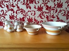 Série de pots et saladiers
