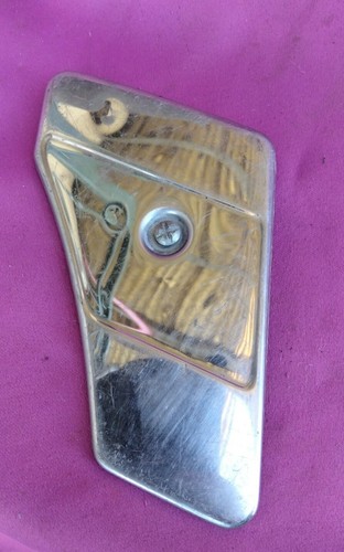 Cache boite outils chromé - à,