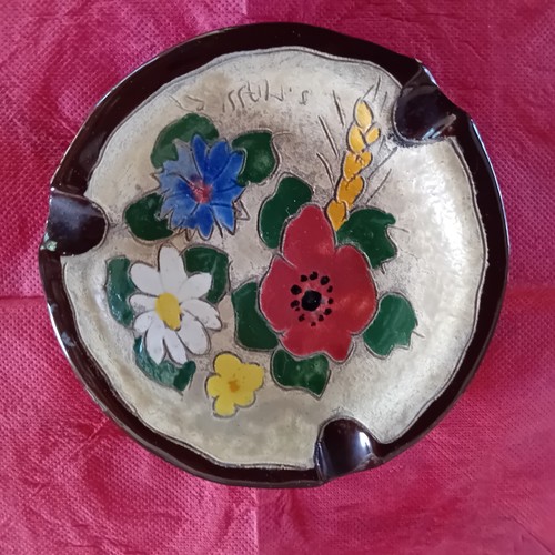 Cendrier faience signé - signÉ, j