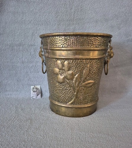Ancien cache pot - /, seau