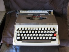 Très belle machine à écrire, année 70 Litton Royal 203 Made in Japan