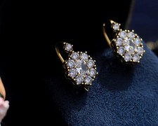 Boucles d'oreilles Dormeuses