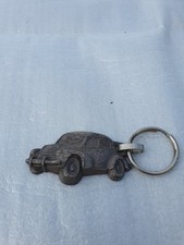 Porte-clés métal relief Renault 4cv