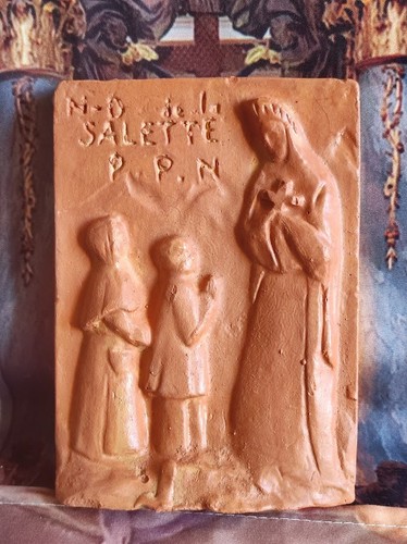 Plaque bas relief vierge - bas, marie