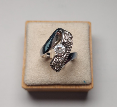 Belle bague décor zircon - bague,,