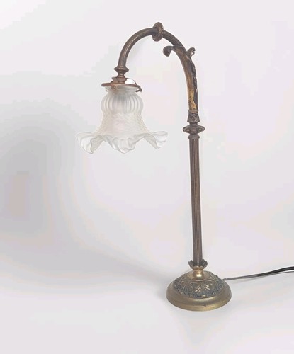 Magnifique ancienne lampe - ancienne, de