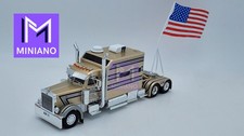 CAMION PETERBILT 379 CUSTOM 2002 DORE AVEC DRAPEAU AMERICAIN IXO ALTAYA 1/43