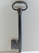 -CLE CLEF ANCIENNE XVIIe FER FORGE Serrure OLD KEY VITRINE COLLECTION DECO