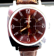 ANCIENNE ZUM URSS MÉCANIQUE,17 Rbs, MINI TROTTEUSE, ETAT D'EPOQUE,TB FONCTIONS