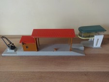 Eléments de décors  HORNBY-ACHO MECCANO 692 pour pièces ou restauration