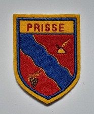 Ecusson brodé de Prissé (71) 7,5cm × 5,5