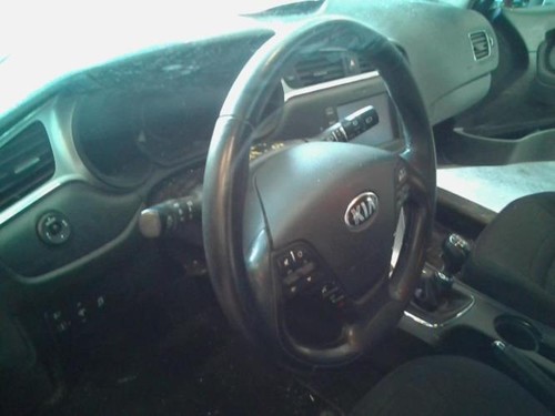 Volant kia cee - kia, 2
