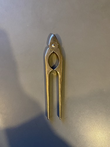 Pince nickelée bouchon - pince,