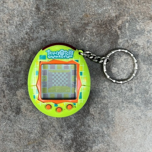 Tamagotchi connection 2004 - v1,