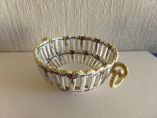 COUPELLE  CORBEILLE AJOUREE  PORCELAINE  DEBUT 20IEME  DIA 10CM HT 5CM