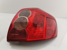 Feu arriere principal droit