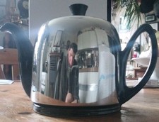 Salam Tea Pot Guy Degrenne