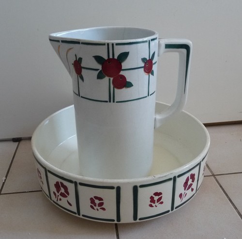 Ancien service toilette - de,