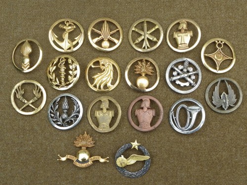 Lot insignes béret - insignes, +