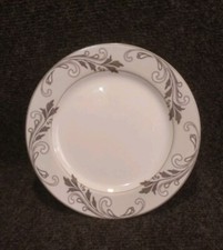 Belle Assiette Christofle Paris Modèle Marly Porcelaine Luxe