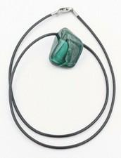 PENDENTIF PIERRE ROULÉE EN