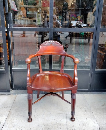 Fauteuil style sheraton ou - de,