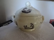 Ancienne soupière DIGOIN