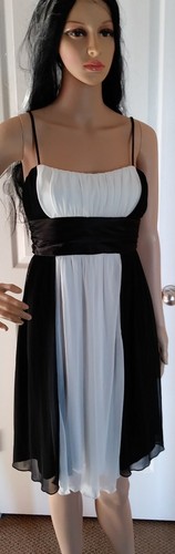 Juniors city triangles - city, dress