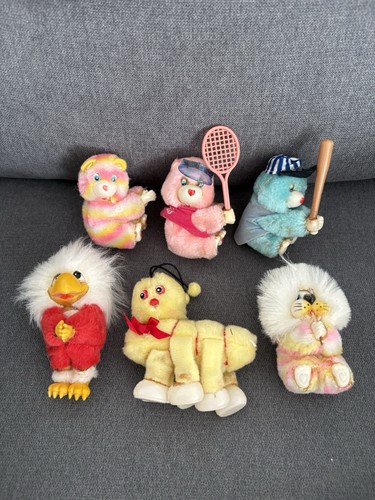 Lot figurines pince doigt - de,