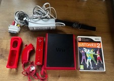 Nintendo Wii mini Console - Rouge Avec Cables Officiels Wiimote Nunchuck 1 Jeu