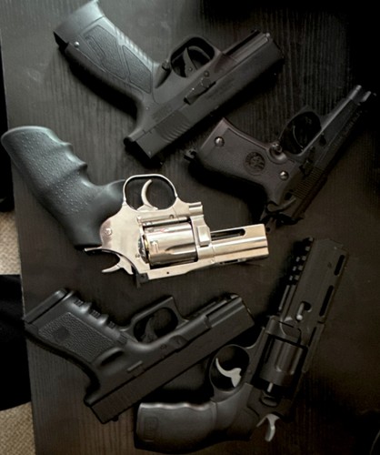 Airsoft pistols used - , prop